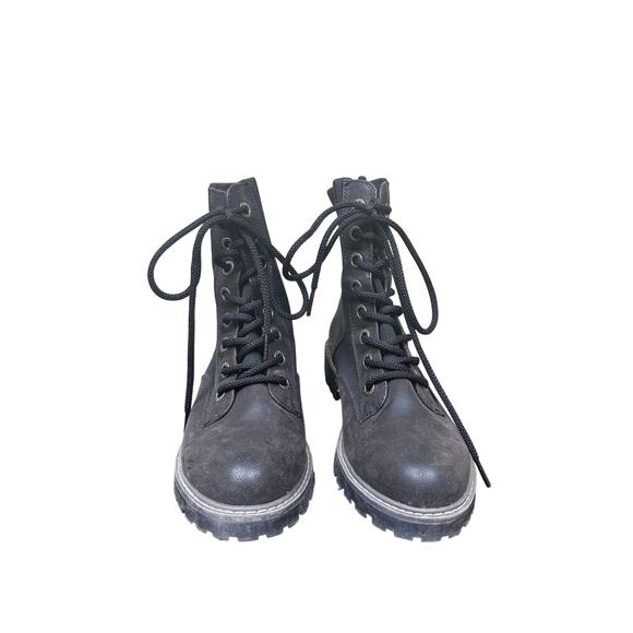 Blowfish Black Moto Booties Lace up Winter Vegan Leather Neutral Walk Size 6.5 - Picture 2 of 12